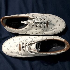 BASS Nautical sneakers EUC Size 8 1/2